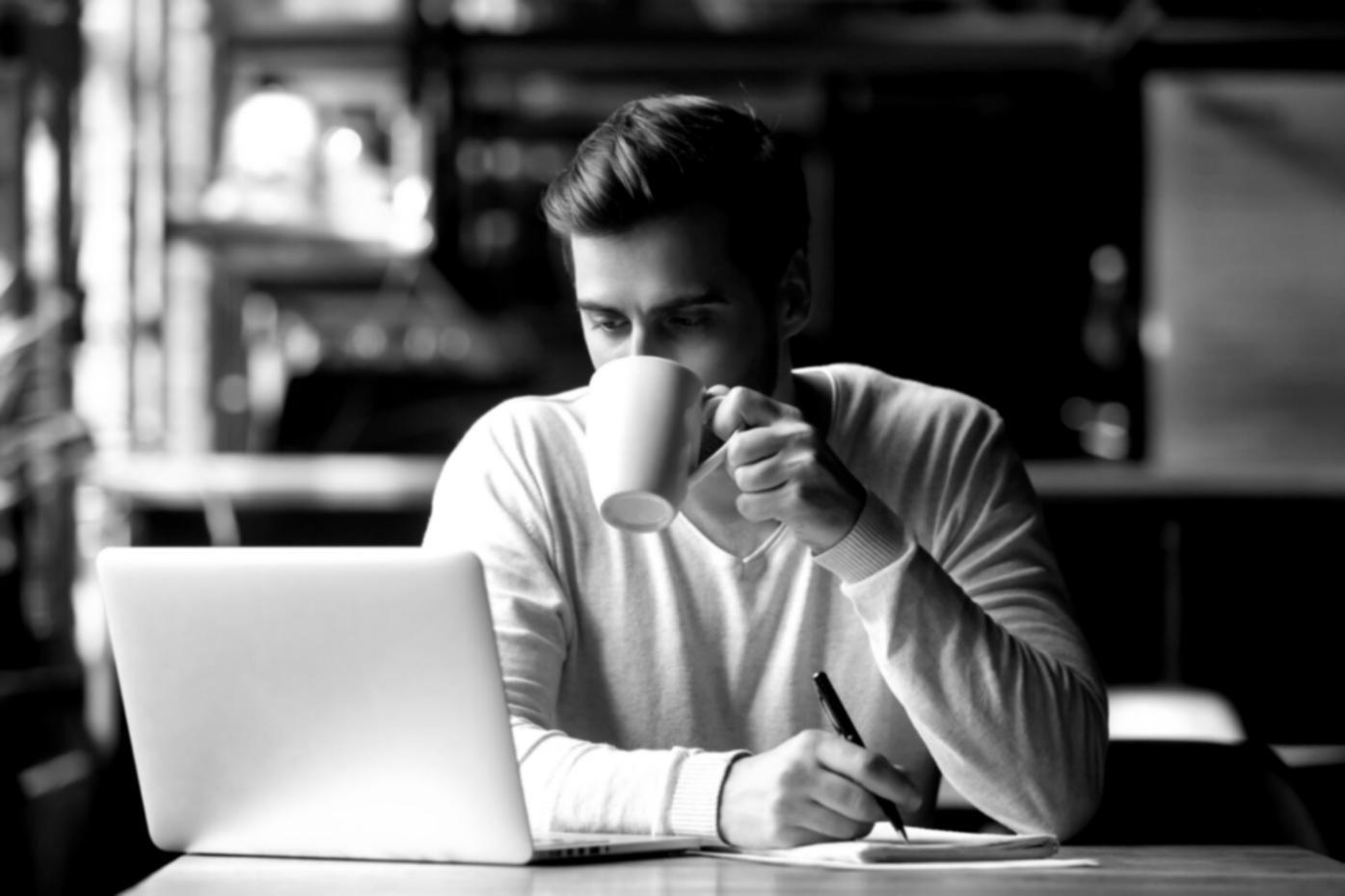 SEO analytics workspace with data visualization tools