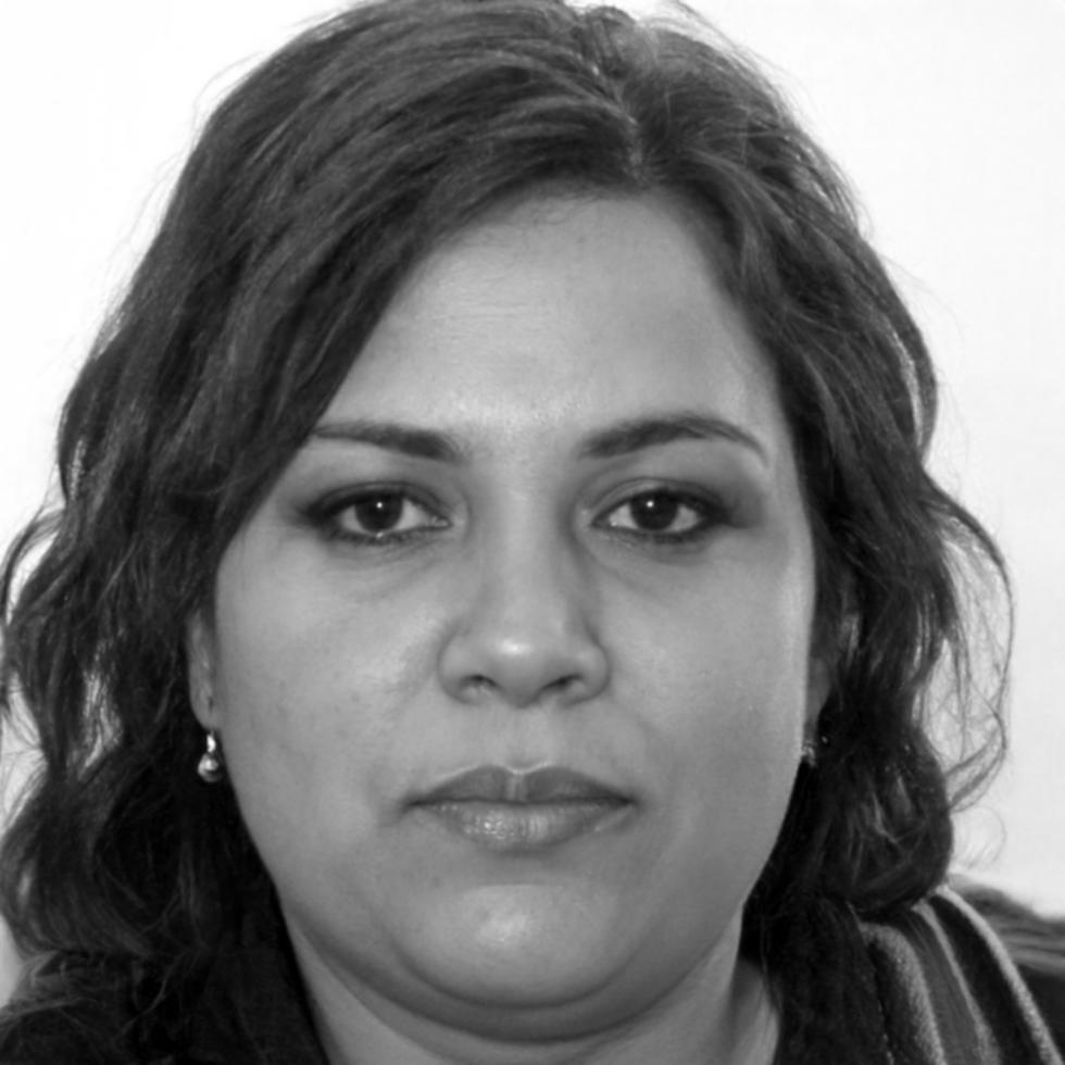 Instructor reviewing analytics data with student